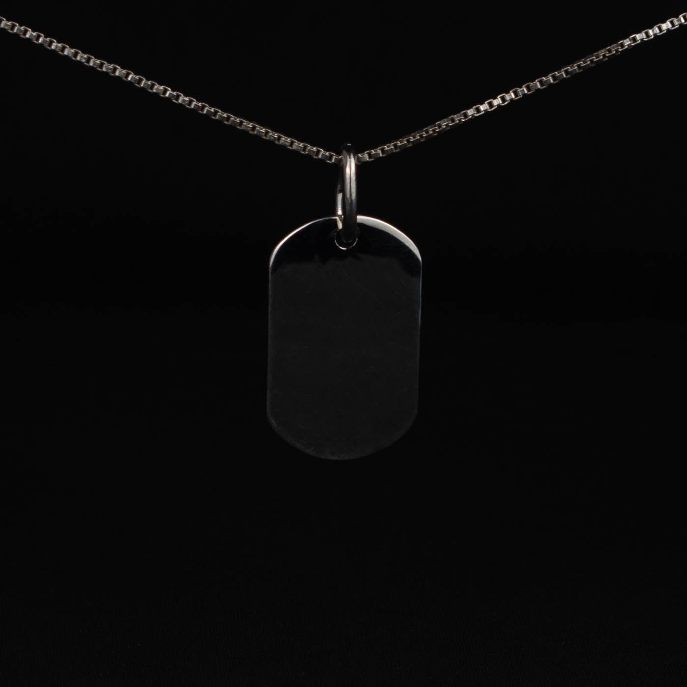 Female – Pendant in 925 Sterling Silver
