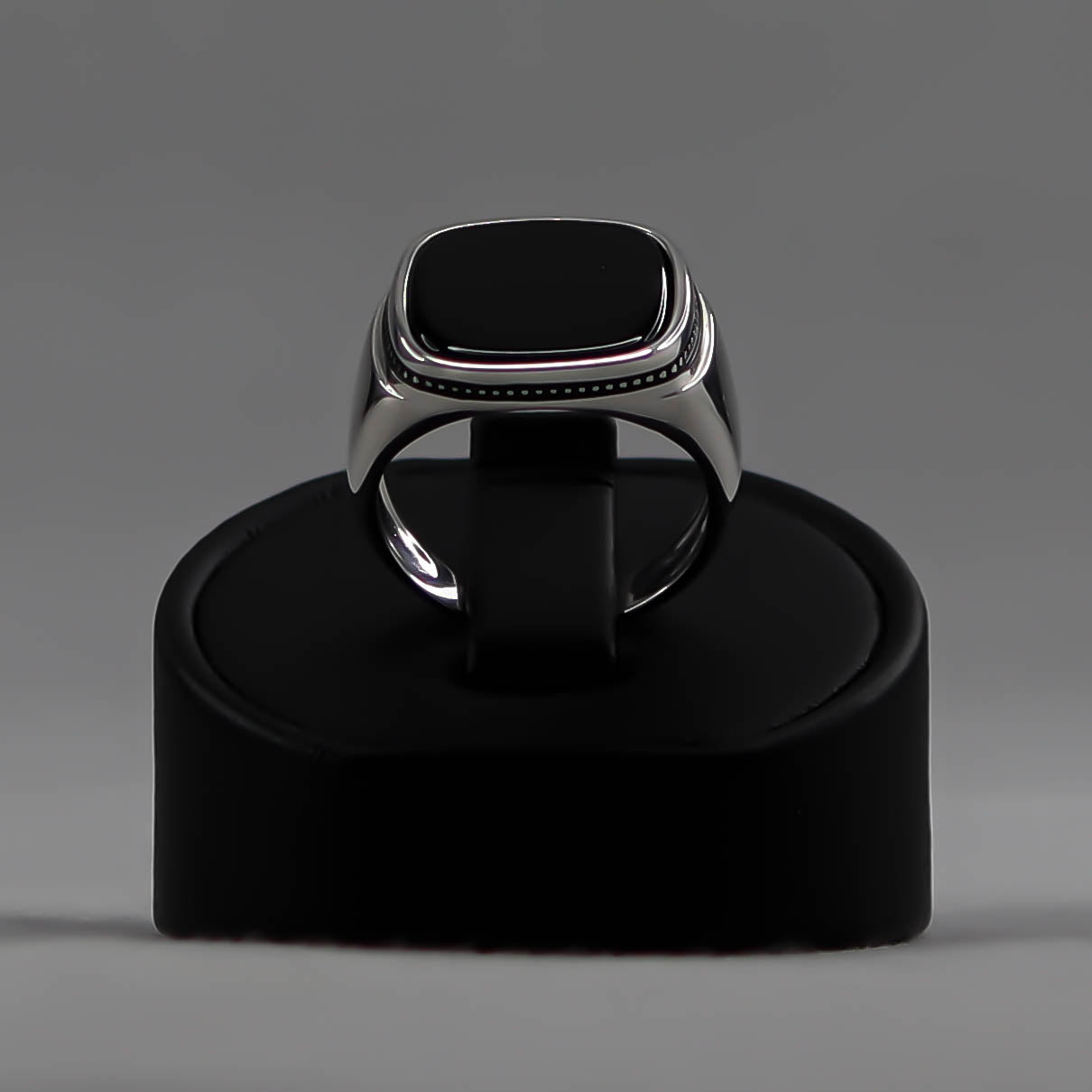 Vigo – Onyx Ring i Äkta 925 Sterling Silver