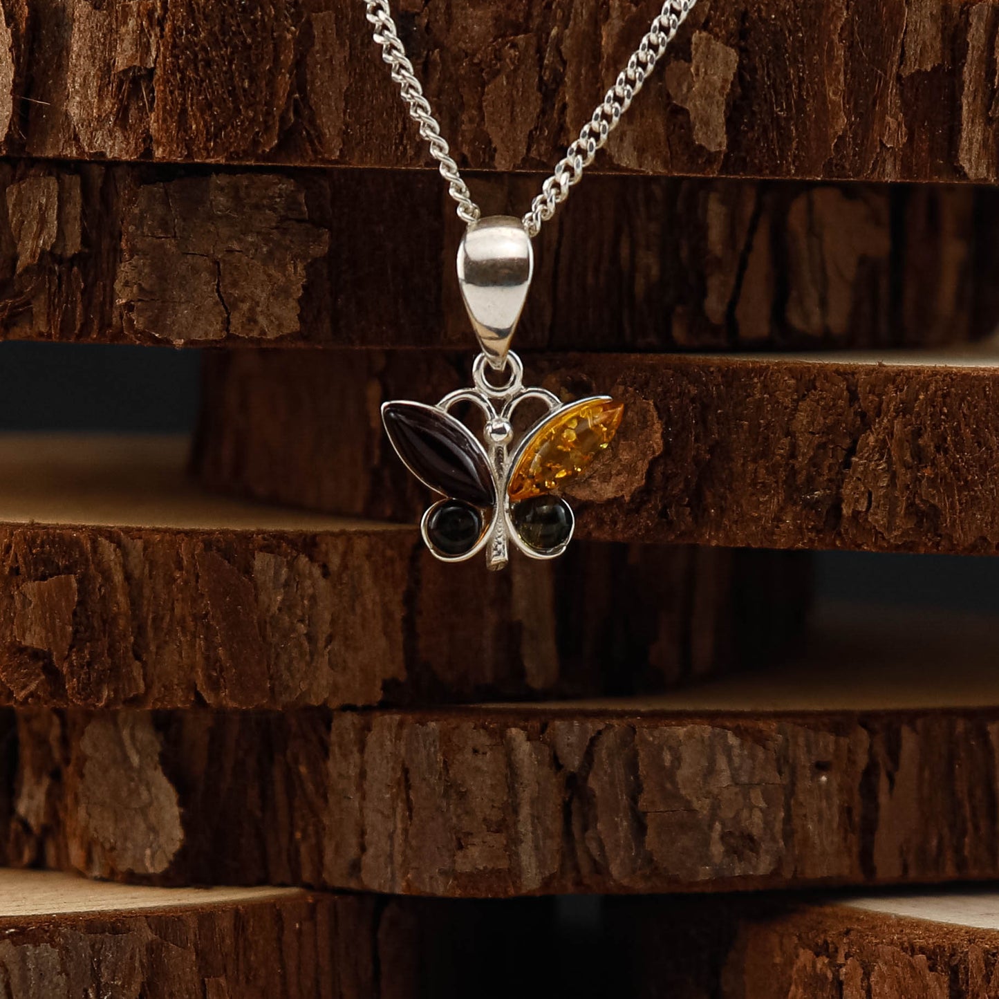 Amber Butterfly Multitone hänge i 925 Sterling Silver med Bärnsten