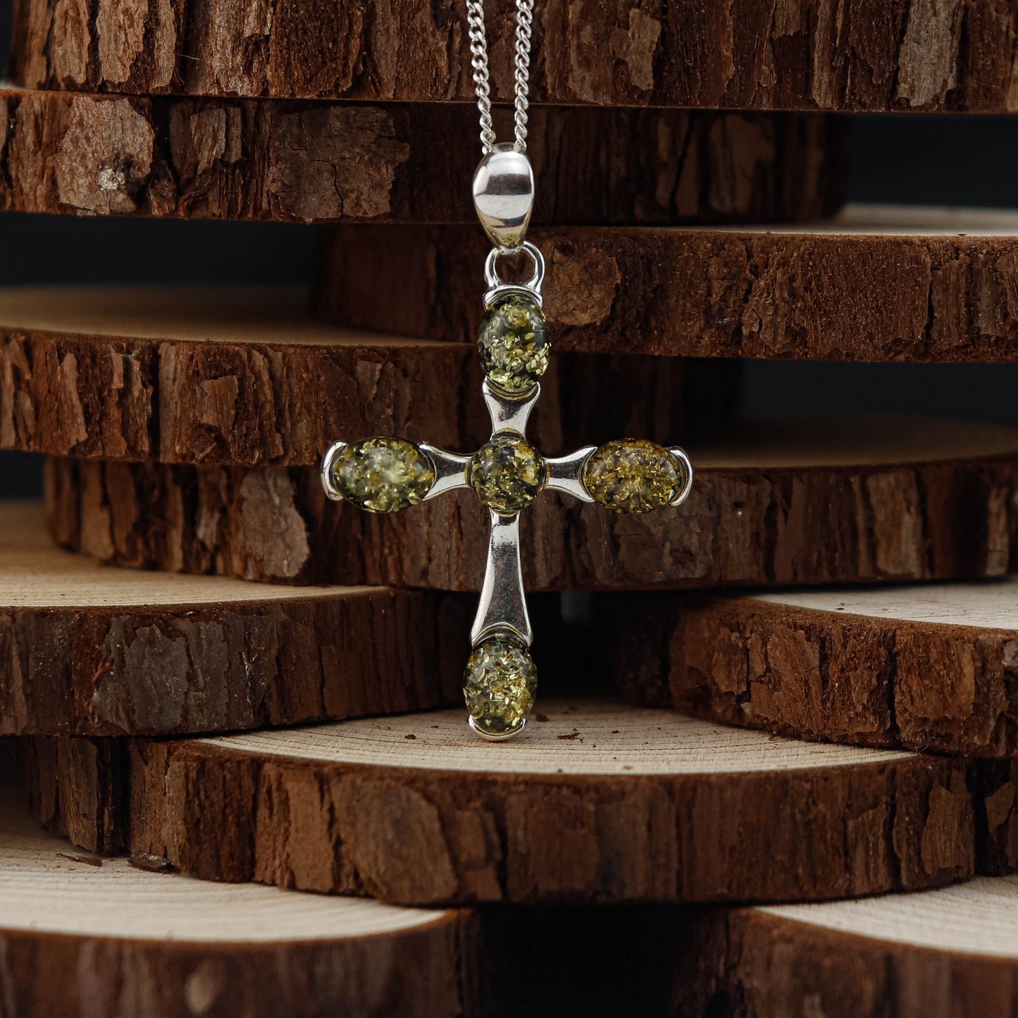 Amber Cross Green hänge i 925 Sterling Silver med Bärnsten