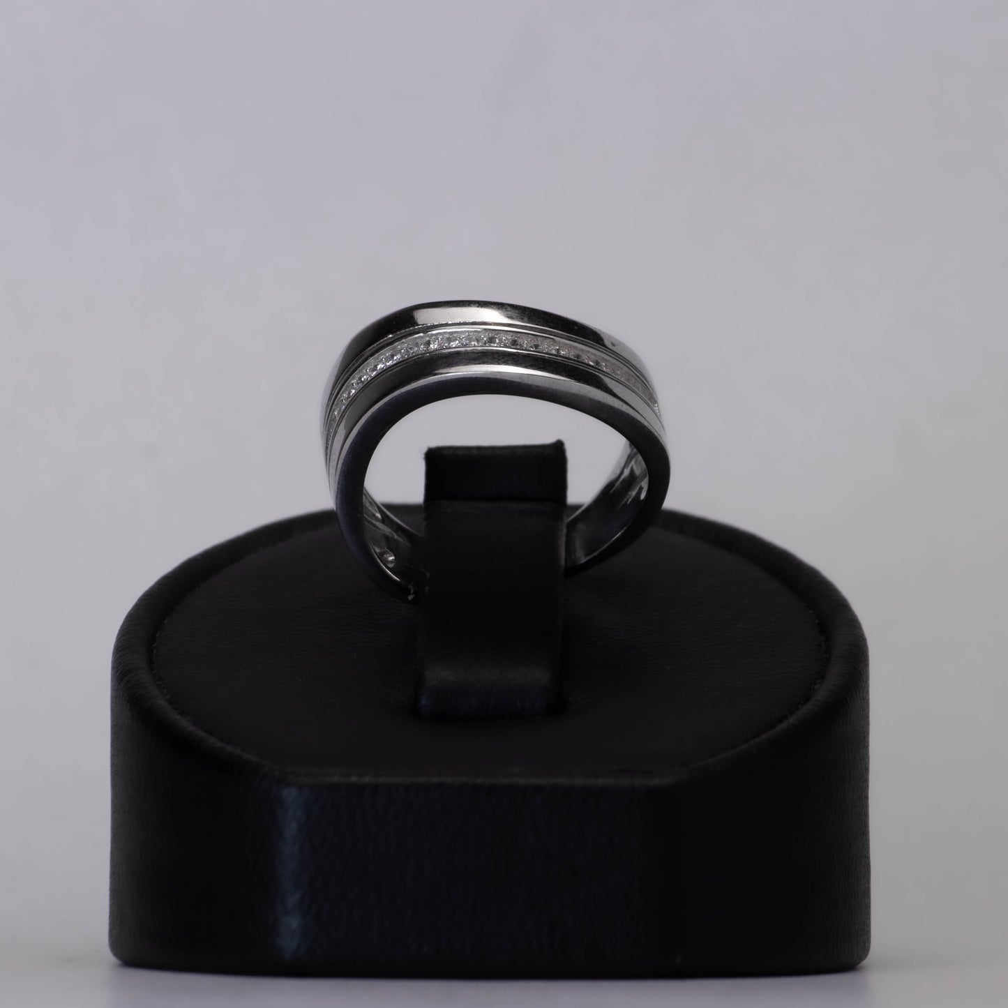 Edge – Ring in 925 Sterling Silver