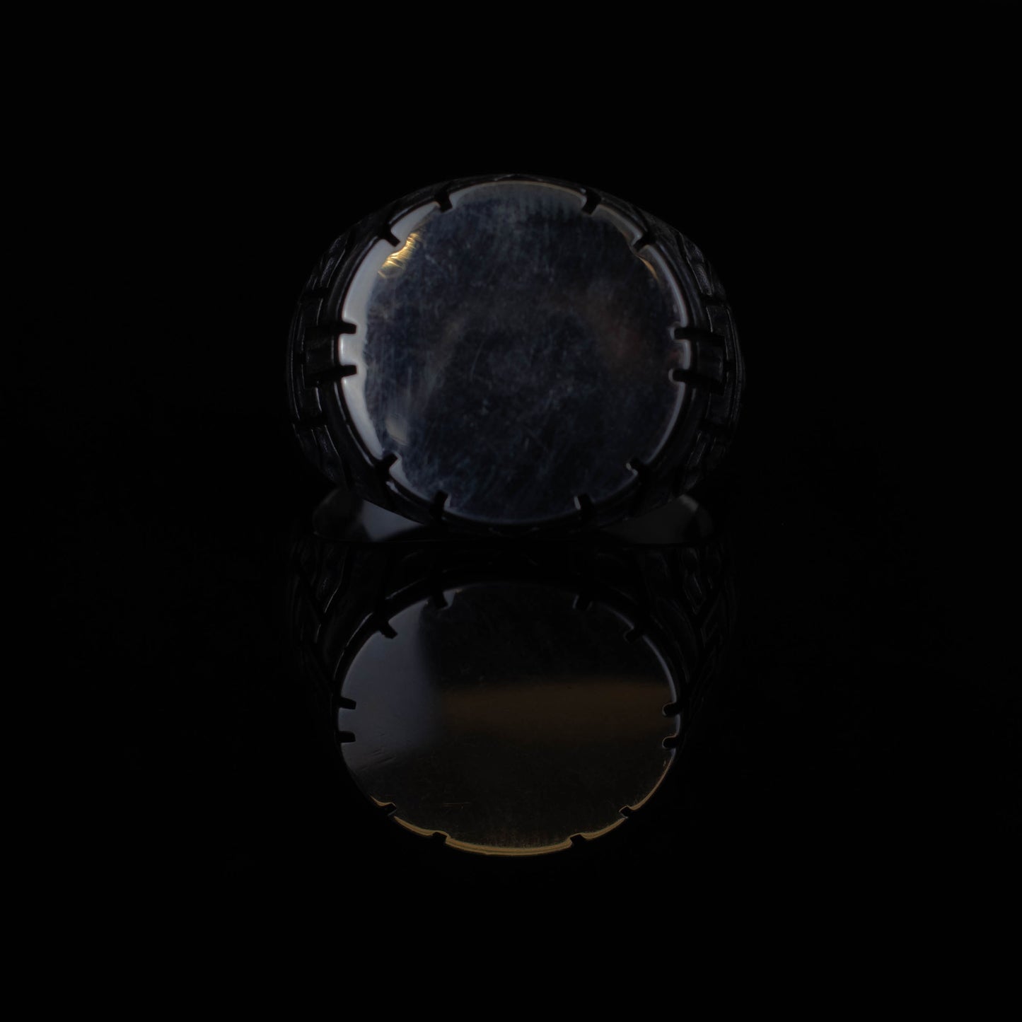 Patterned Elegance – Heel ring in 925 Sterling Silver