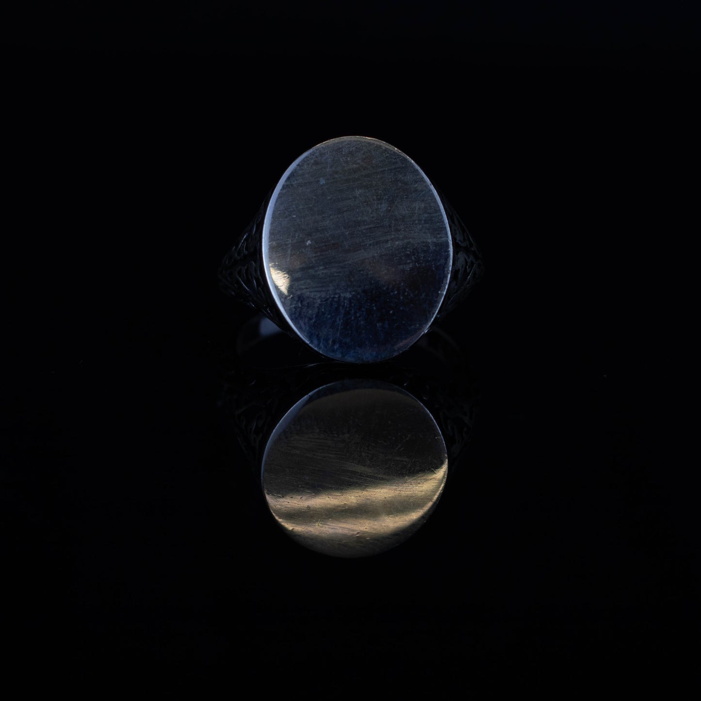 Oval Elegance – Ring in 925 Sterling Silver