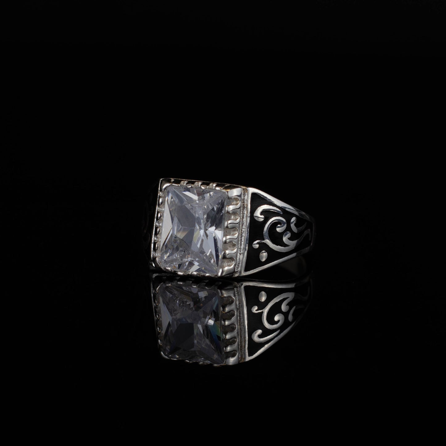 Radiant Square – Ring i 925 Sterling Silver