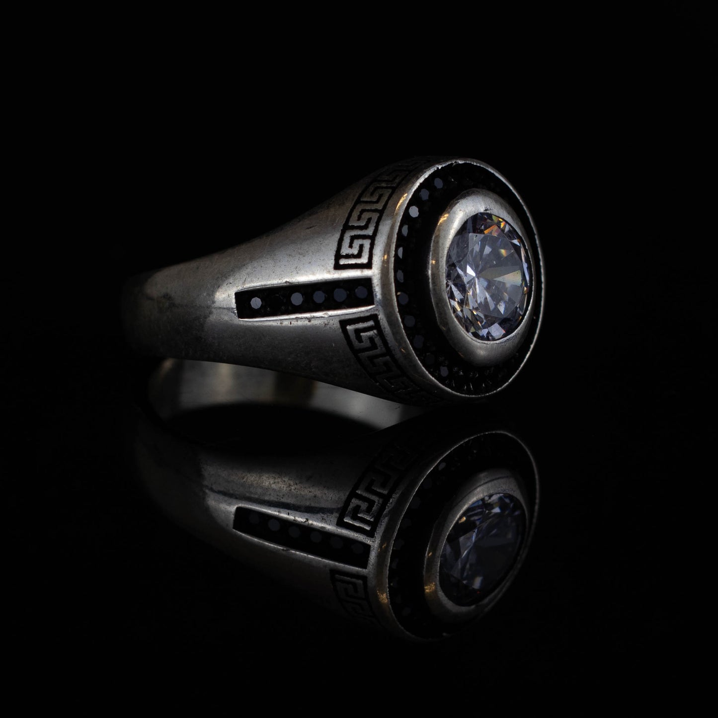 The Shine of Light – Ring in 925 Sterling Silver