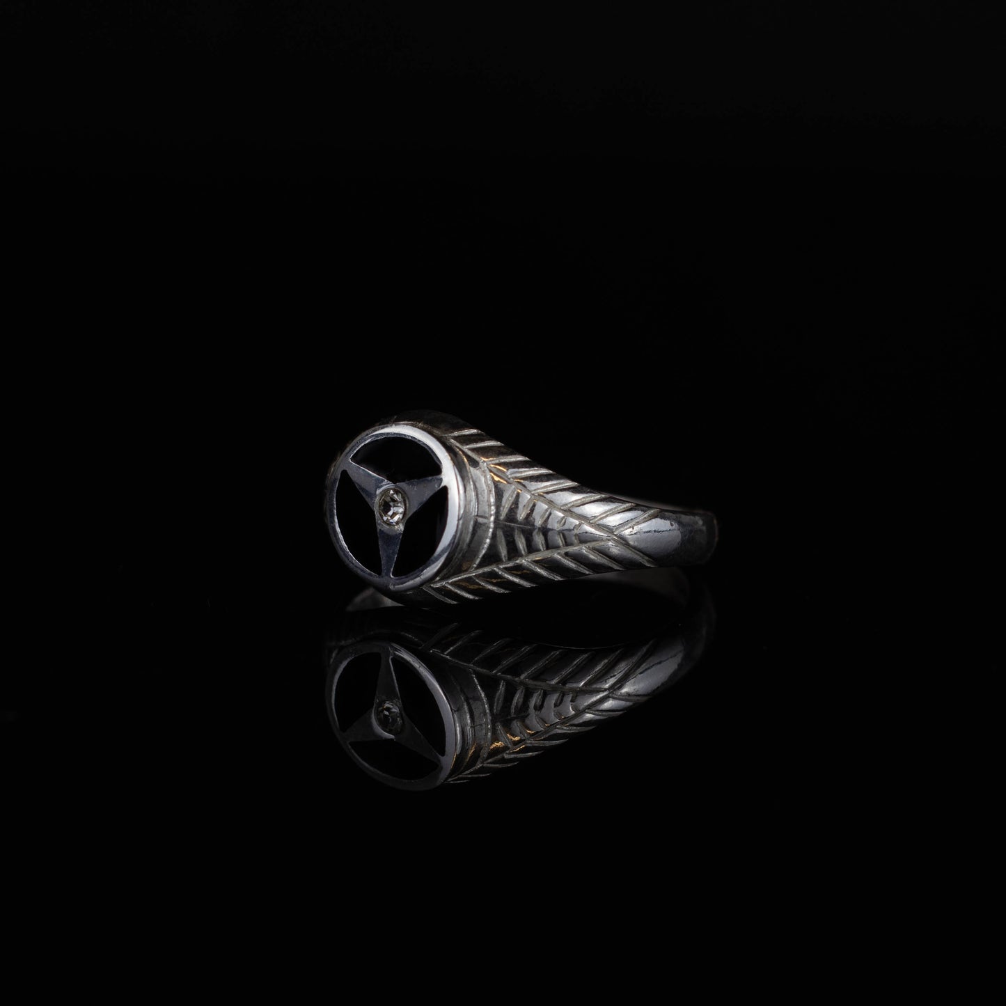 Silvery Snow – Ring in 925 Sterling Silver