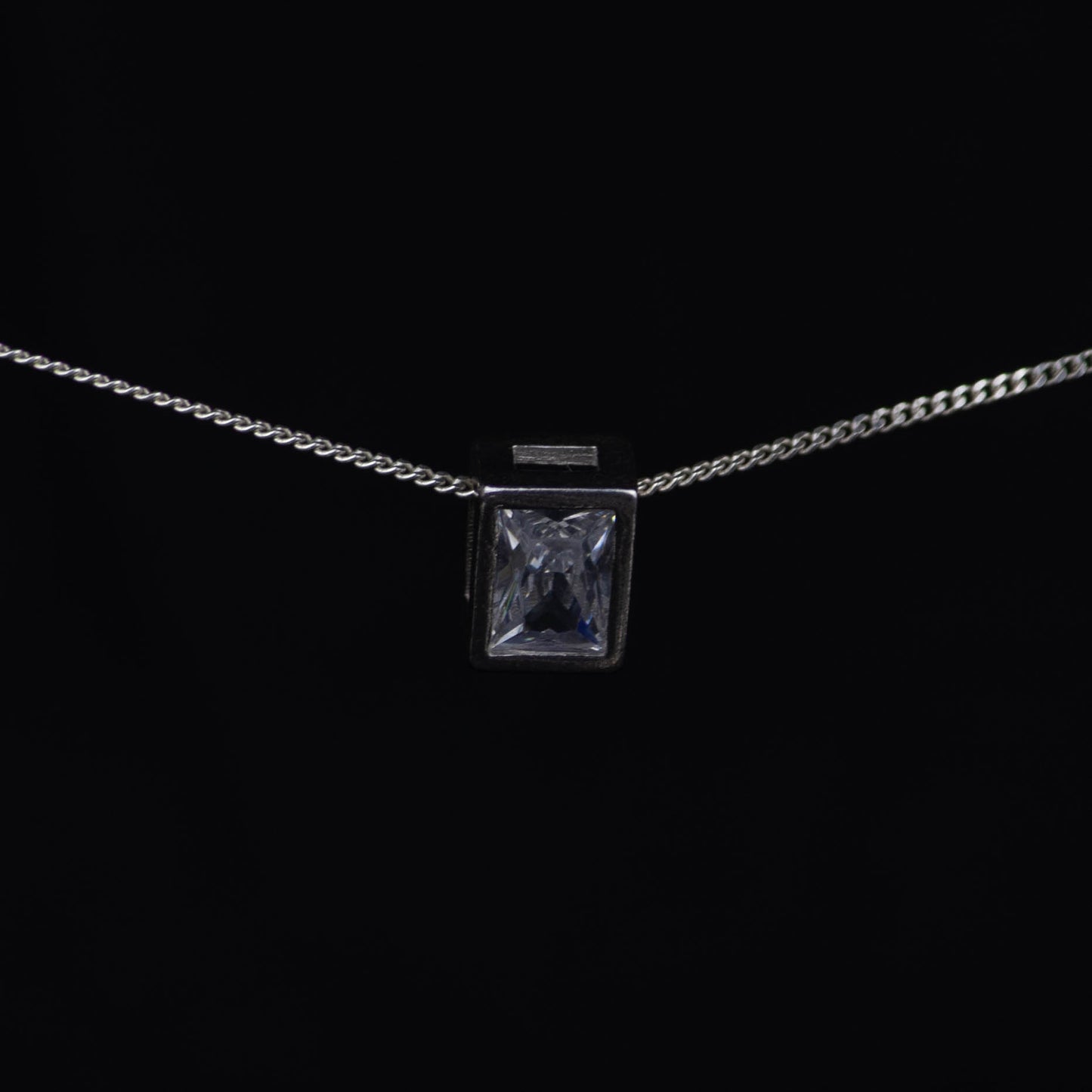 Lily Berlock – Sterling Silver 925