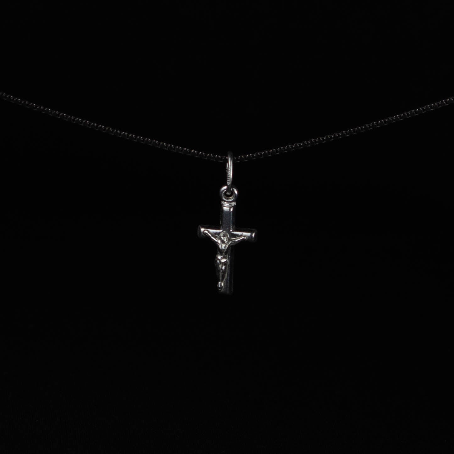 Hug – Pendant in 925 Sterling Silver
