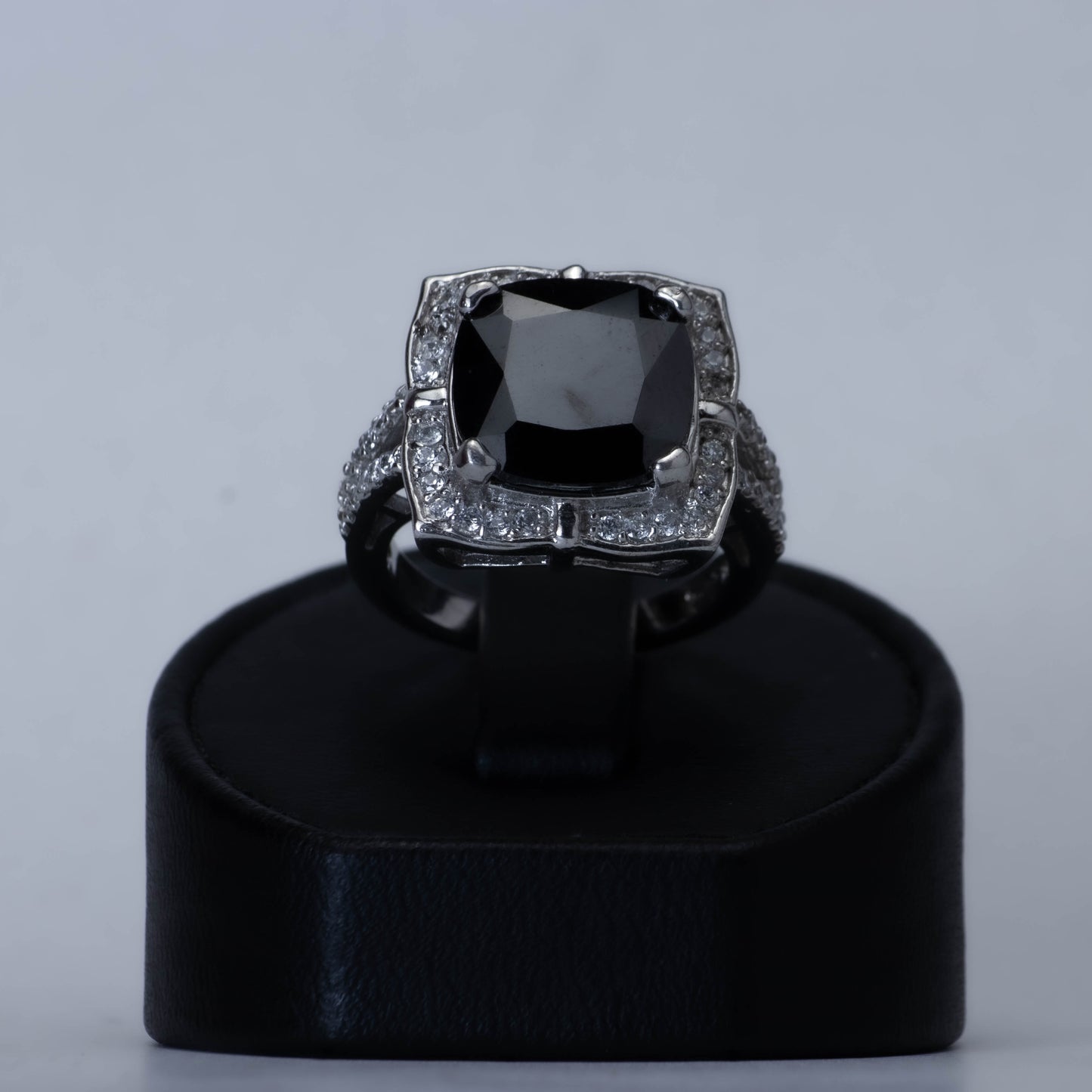 Stellar – Ring in 925 Sterling Silver