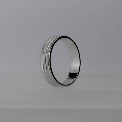 Nordic Line Ring