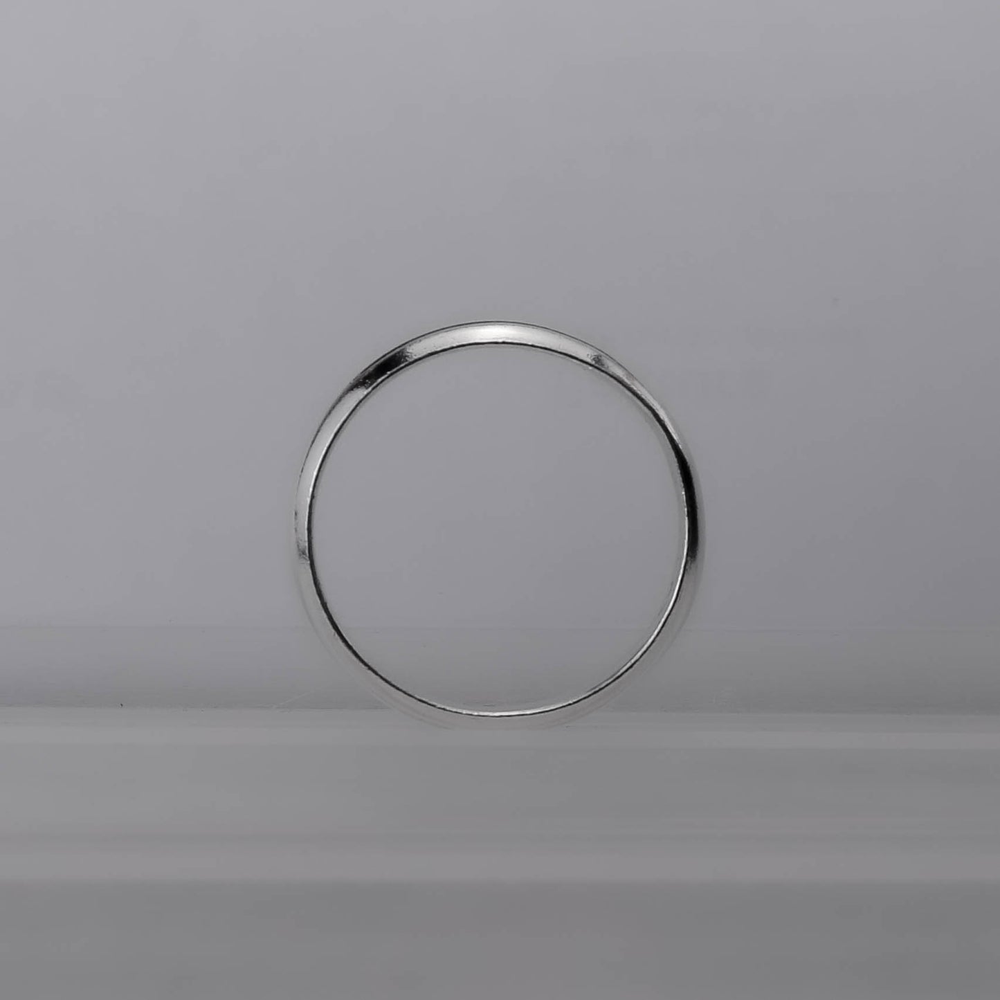 Pure Line Ring