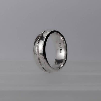 Urban Groove Ring