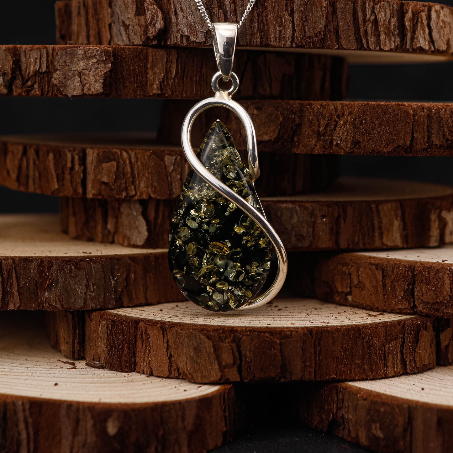 Amber Forest Drop hänge i 925 Sterling Silver med Bärnsten