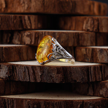 Golden Vintage ring i 925 Sterling Silver med Bärnsten