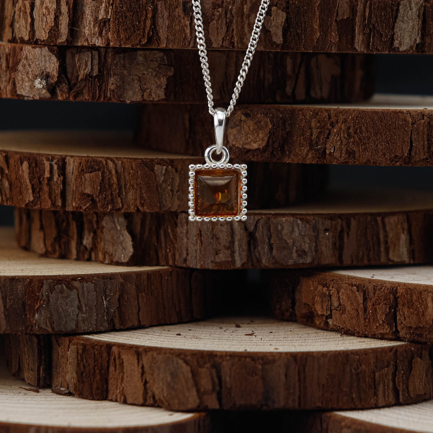 Amber Square Classic hänge i 925 Sterling Silver med Bärnsten
