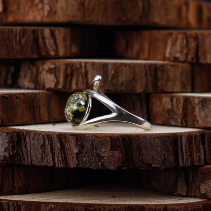 Forest Glow ring i 925 Sterling Silver med Bärnsten