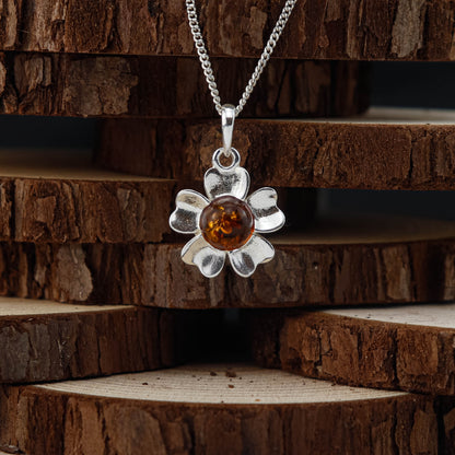 Amber Flower Green hänge i 925 Sterling Silver med Bärnsten