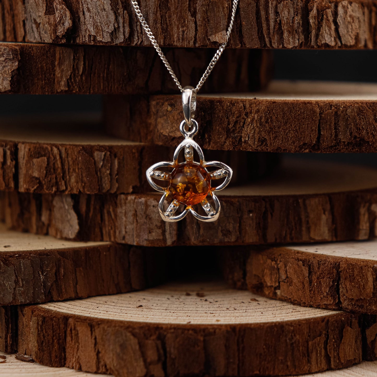 Amber Flower Classic hänge i 925 Sterling Silver med Bärnsten