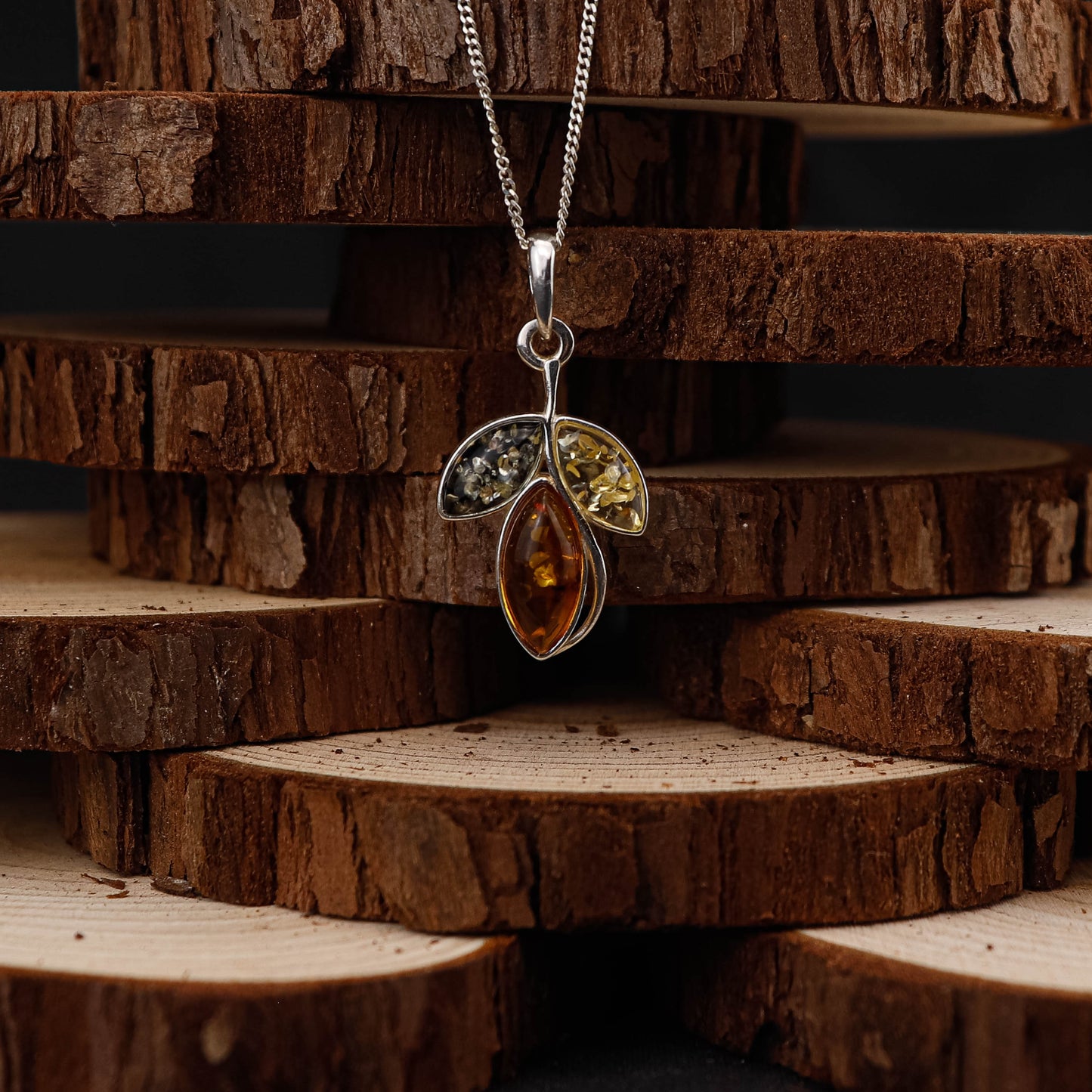 Forest Leaf Trio i 925 Sterling Silver med Bärnsten